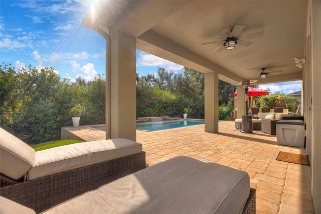 2401 OXMOOR DRIVE, Deland, FL 32724