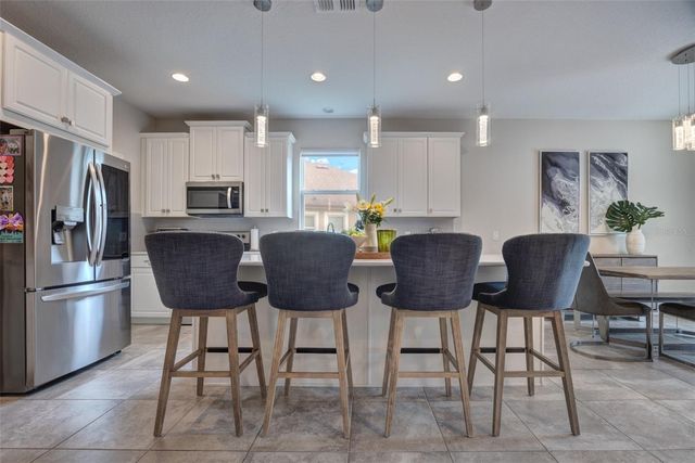 2401 OXMOOR DRIVE, Deland, FL 32724