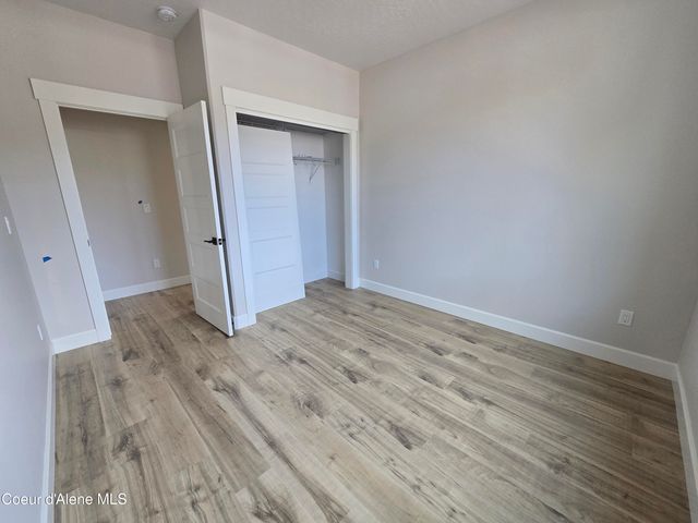 13944 N Rainier Loop, Rathdrum, ID 83858