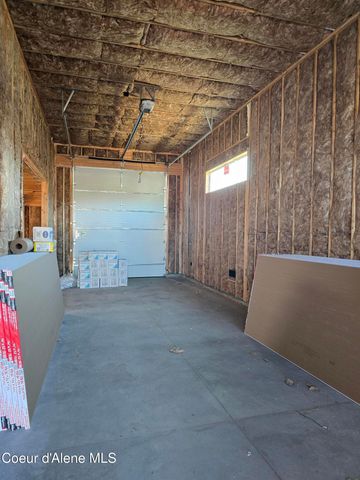 13944 N Rainier Loop, Rathdrum, ID 83858