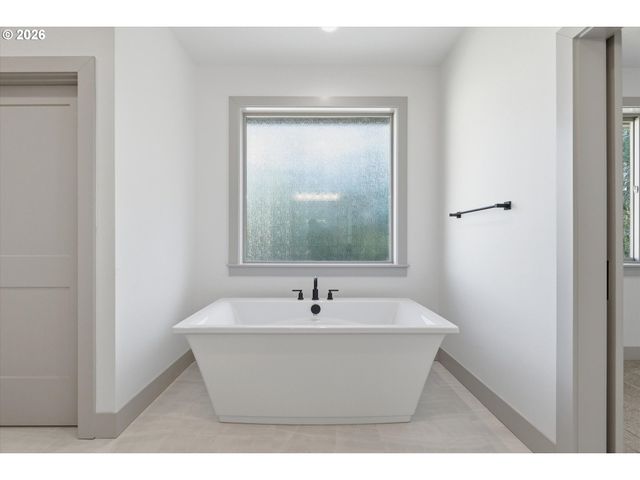 14986 Se Andre Way, Clackamas, OR 97015