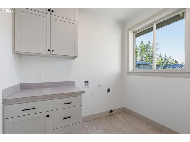 14986 Se Andre Way, Clackamas, OR 97015