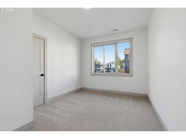 14986 Se Andre Way, Clackamas, OR 97015