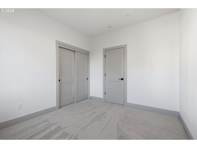 14986 Se Andre Way, Clackamas, OR 97015