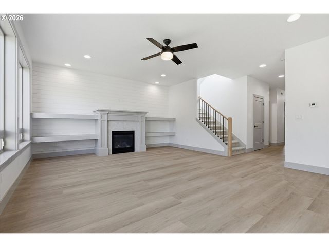 14986 Se Andre Way, Clackamas, OR 97015