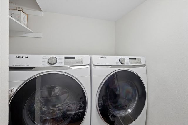 6238 Bandera Avenue A, Dallas, TX 75225