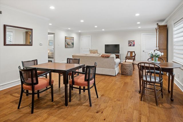 6238 Bandera Avenue A, Dallas, TX 75225