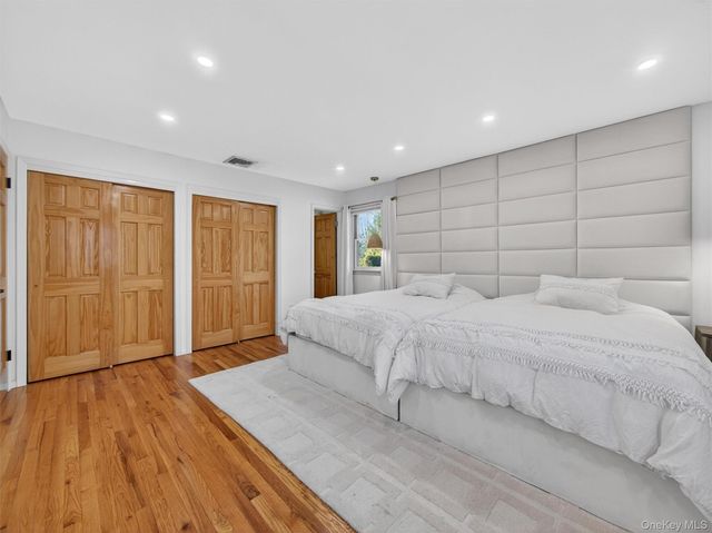 11 Durham Lane, Suffern, NY 10901