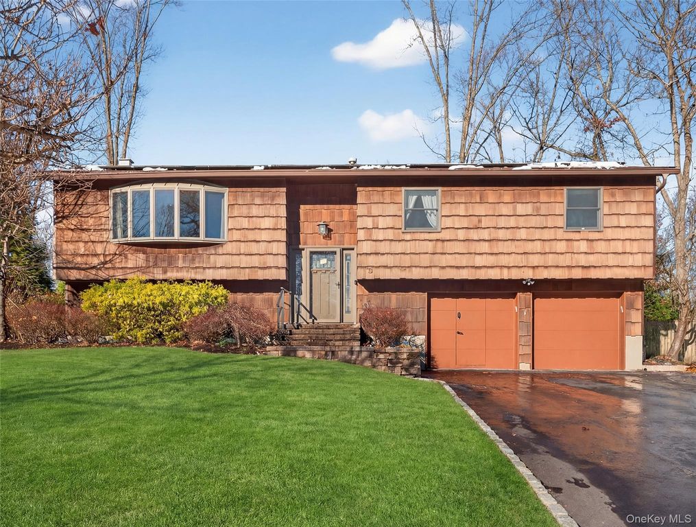 11 Durham Lane, Suffern, NY 10901