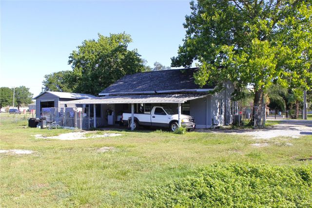 2207 SPARKMAN ROAD, Plant City, FL 33566