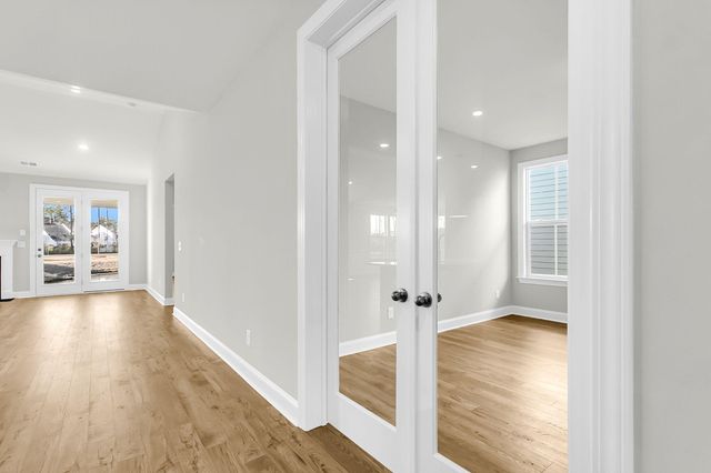 728 Maynard Lane, Summerville, SC 29486
