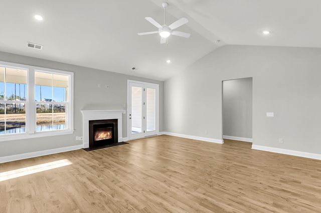 728 Maynard Lane, Summerville, SC 29486