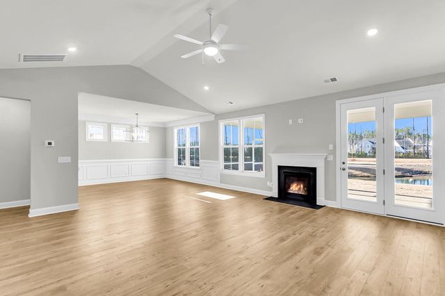 728 Maynard Lane, Summerville, SC 29486