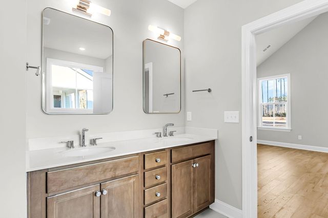 728 Maynard Lane, Summerville, SC 29486