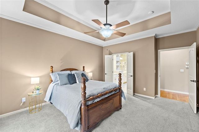 11538 S Deer Run Street, Olathe, KS 66061