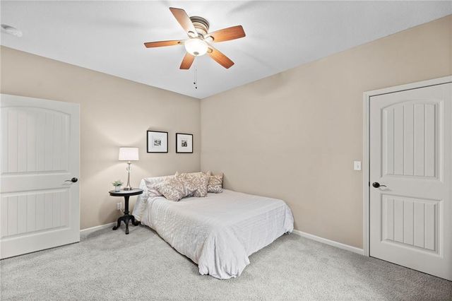 11538 S Deer Run Street, Olathe, KS 66061