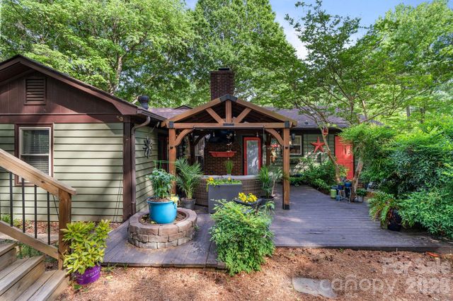 6129 Old Meadow Road, Mint Hill, NC 28227