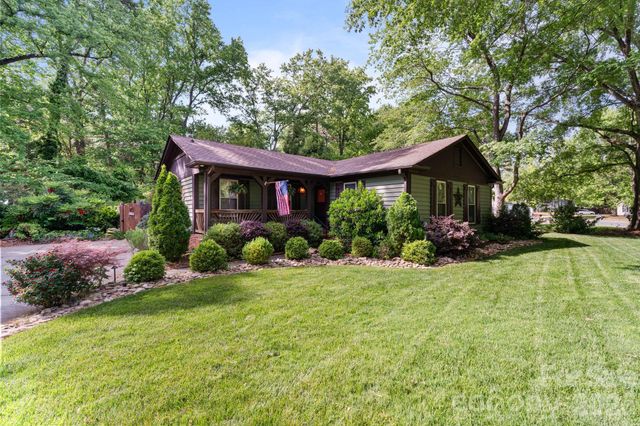 6129 Old Meadow Road, Mint Hill, NC 28227