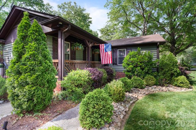 6129 Old Meadow Road, Mint Hill, NC 28227