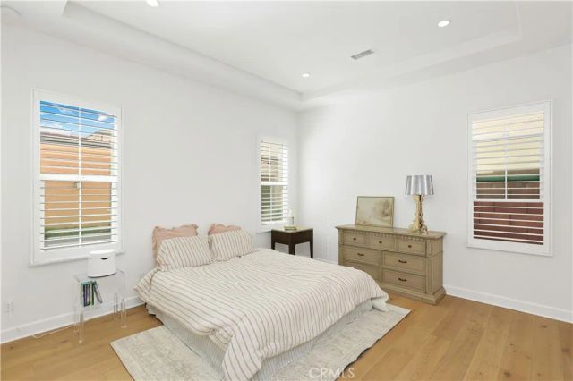 80 Meander, Irvine, CA 92620