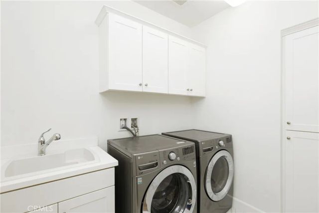 80 Meander, Irvine, CA 92620