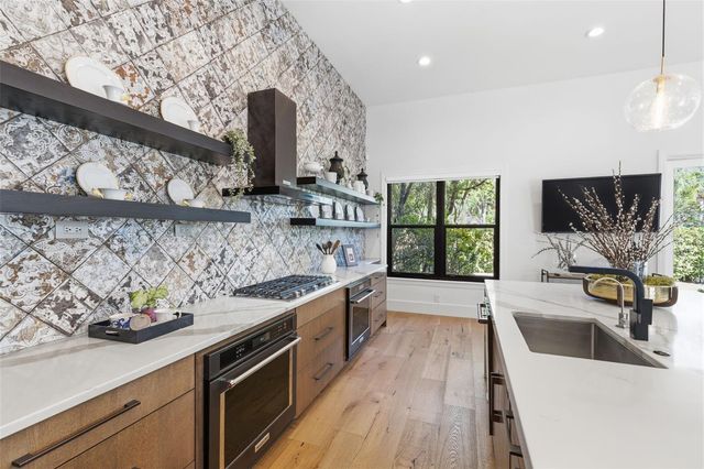 904 ANCHORAGE ROAD, Tampa, FL 33602