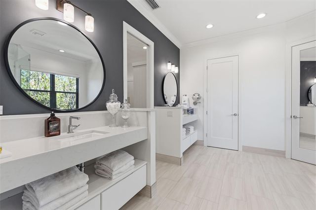 904 ANCHORAGE ROAD, Tampa, FL 33602