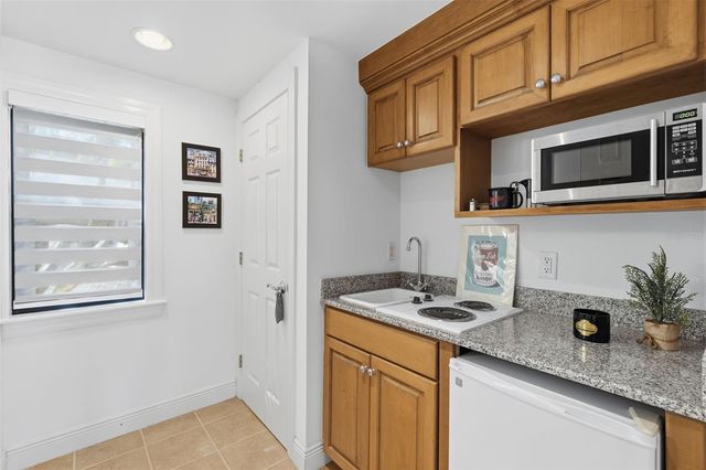 904 ANCHORAGE ROAD, Tampa, FL 33602