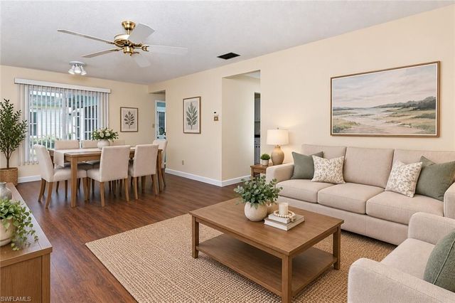 13 Hamlin CT, Lehigh Acres, FL 33936