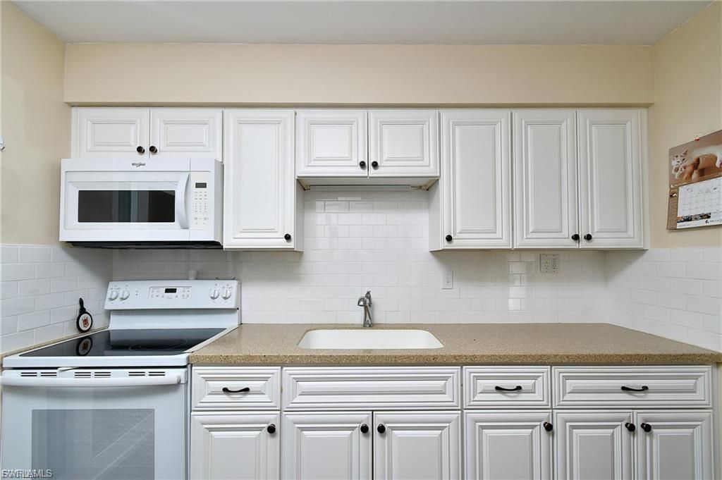 13 Hamlin CT, LEHIGH ACRES, FL 33936 — photo 3