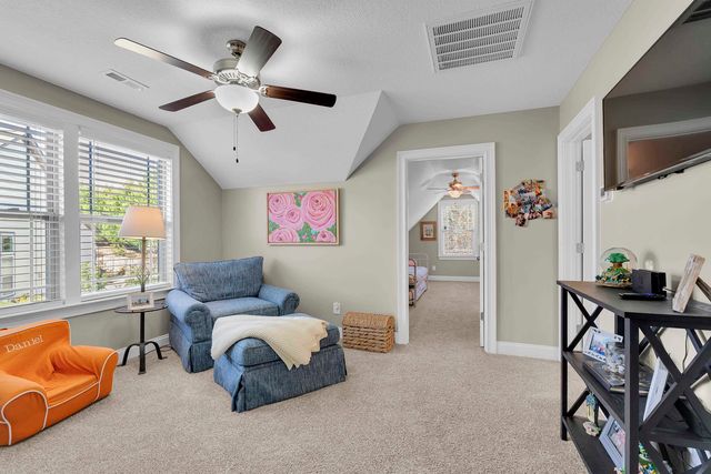 324 Holly Oaks Lane, Inman, SC 29349