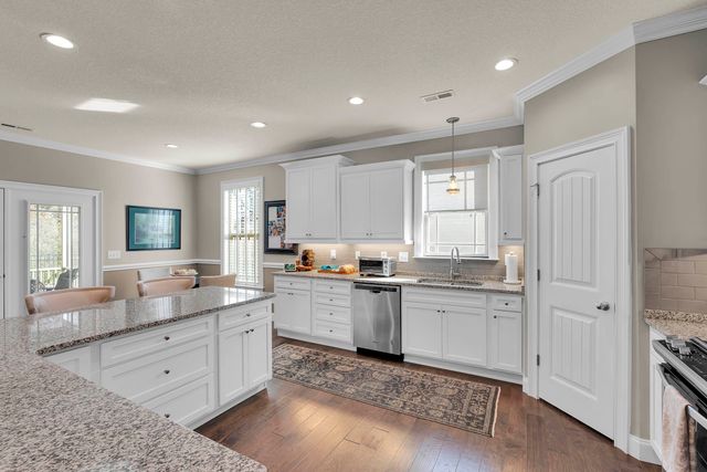 324 Holly Oaks Lane, Inman, SC 29349