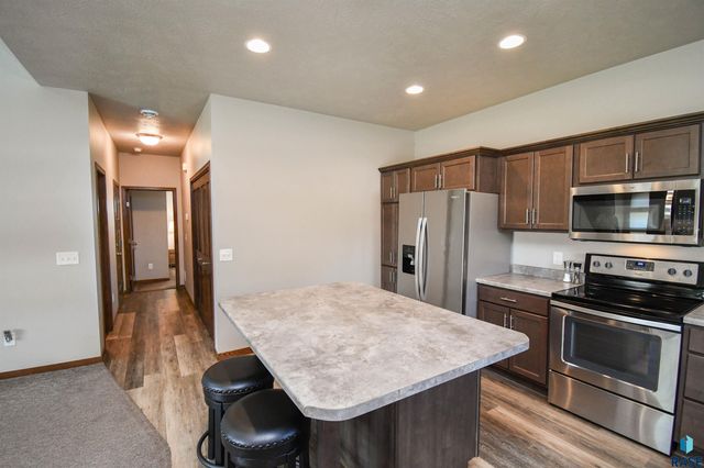 500 W Cascade St, Sioux Falls, SD 57108