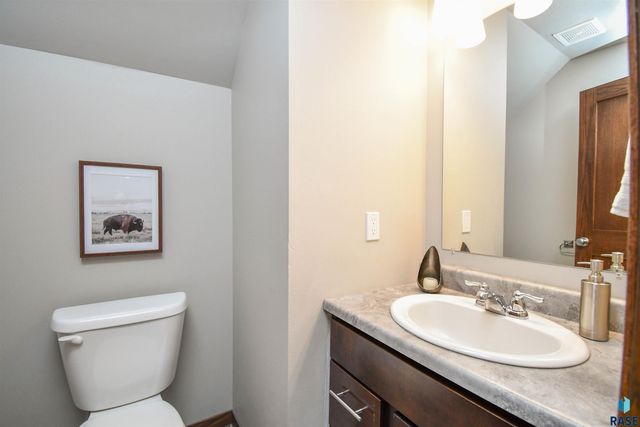 500 W Cascade St, Sioux Falls, SD 57108
