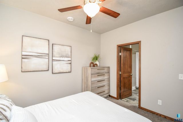 500 W Cascade St, Sioux Falls, SD 57108