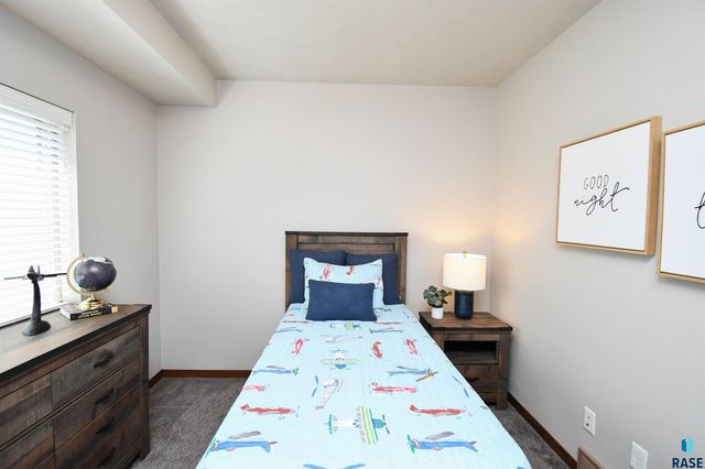 500 W Cascade St, Sioux Falls, SD 57108