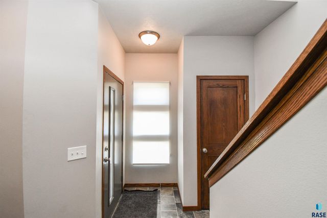 500 W Cascade St, Sioux Falls, SD 57108