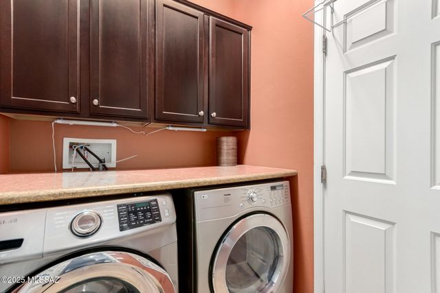 10262 S White Surrey Drive, Vail, AZ 85641