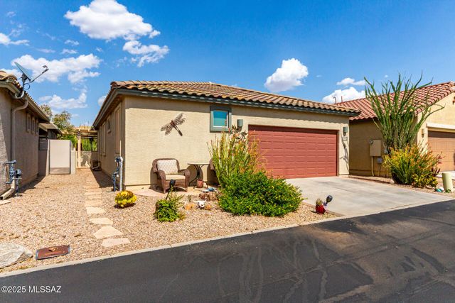 10262 S White Surrey Drive, Vail, AZ 85641