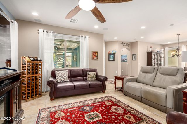 10262 S White Surrey Drive, Vail, AZ 85641