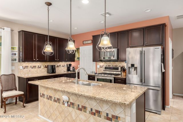 10262 S White Surrey Drive, Vail, AZ 85641