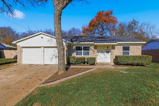 6439 Lazy River Drive, Dallas, TX 75241