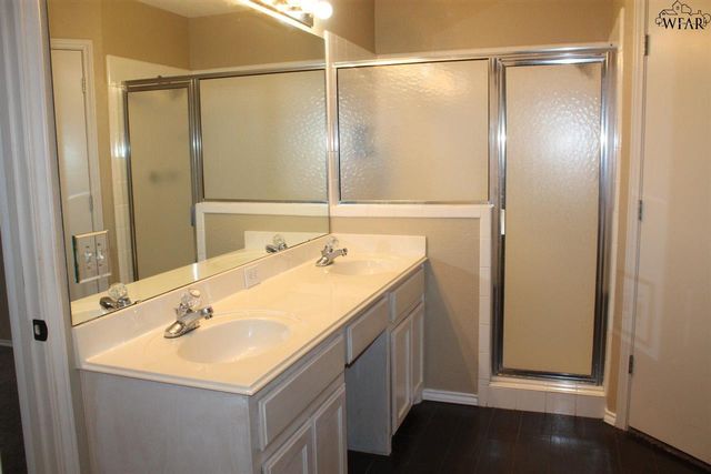 5301 PEPPERBUSH DRIVE, Wichita Falls, TX 76310