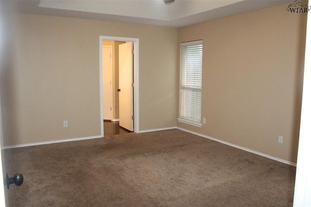 5301 PEPPERBUSH DRIVE, Wichita Falls, TX 76310