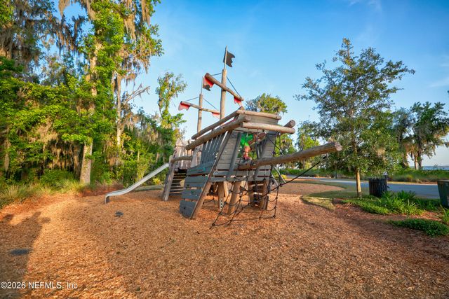 351 LADYSLIPPER Drive, St. Johns, FL 32259
