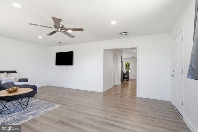 235 WALTHAM RD, Fairless Hills, PA 19030