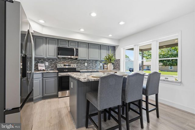 235 WALTHAM RD, Fairless Hills, PA 19030