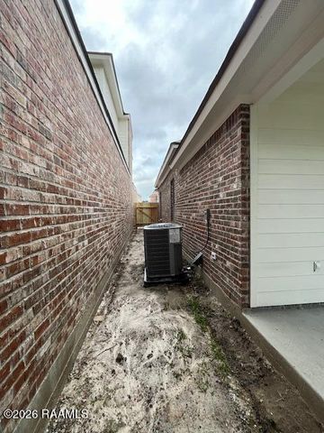 118 Millie Park Drive, Lafayette, LA 70506