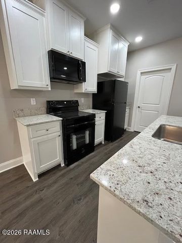 118 Millie Park Drive, Lafayette, LA 70506