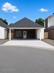 118 Millie Park Drive, Lafayette, LA 70506